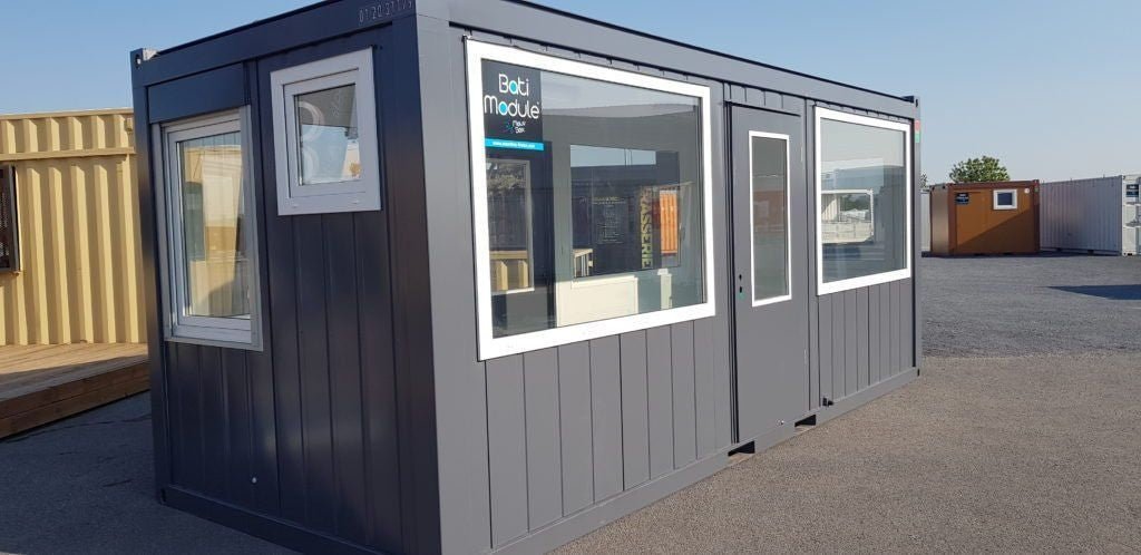 20210419_092820-1024x498-1.jpg BATIMODULE 20 stóp Biuro z częściowo przeszklonymi ścianami (4 strony) - obrazek 1