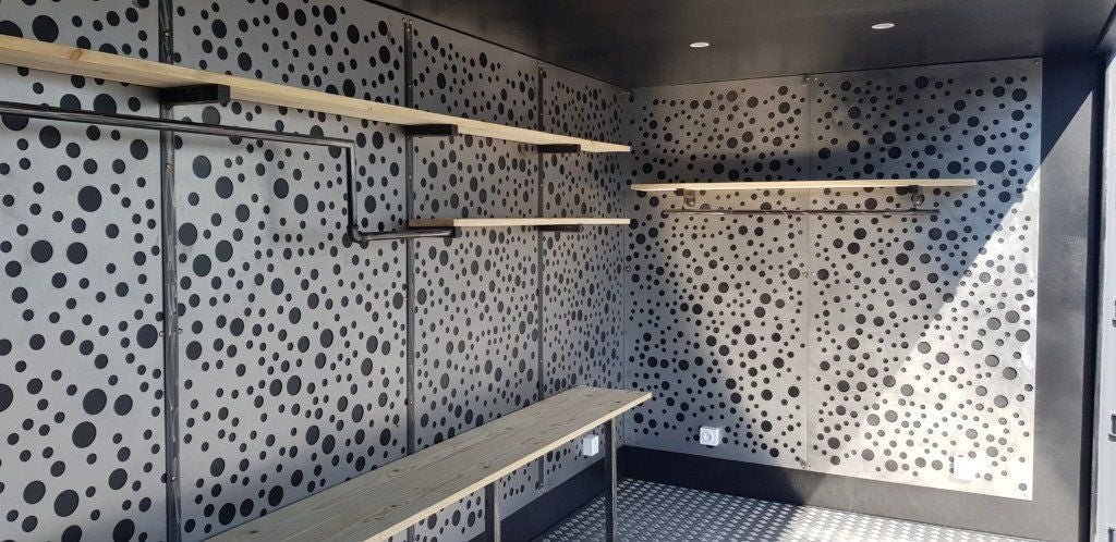 20211020_135017-1024x498-1.jpg KONTEJNER MORSKI, 20 STÓP OTWARTY BOK SUCHY „SHOP-BOX” - obrazek 4