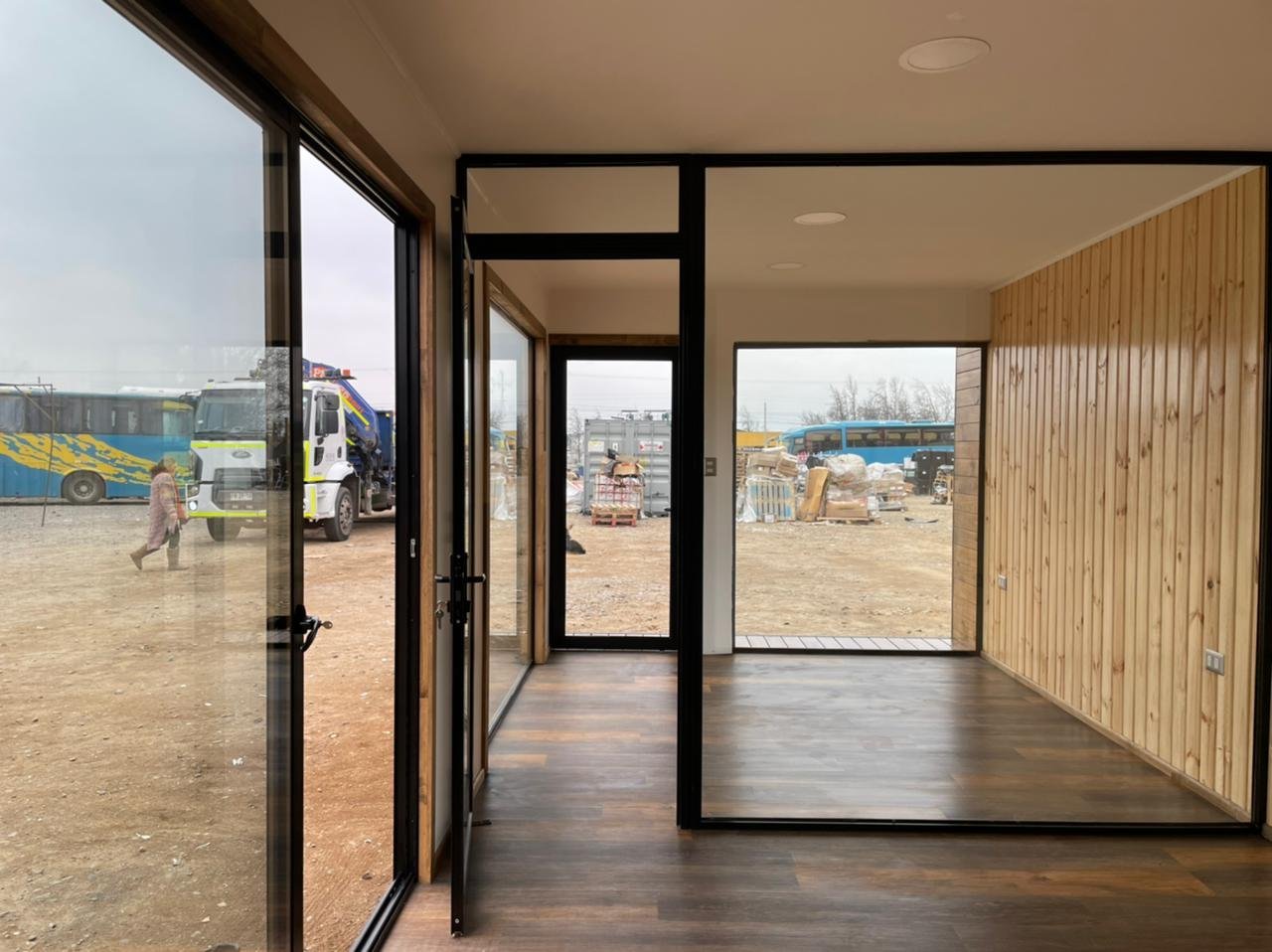 20221213151136-136600.jpg KONTENER BIUROWY MODULARNY DALI 8X3,0 MT - obrazek 6