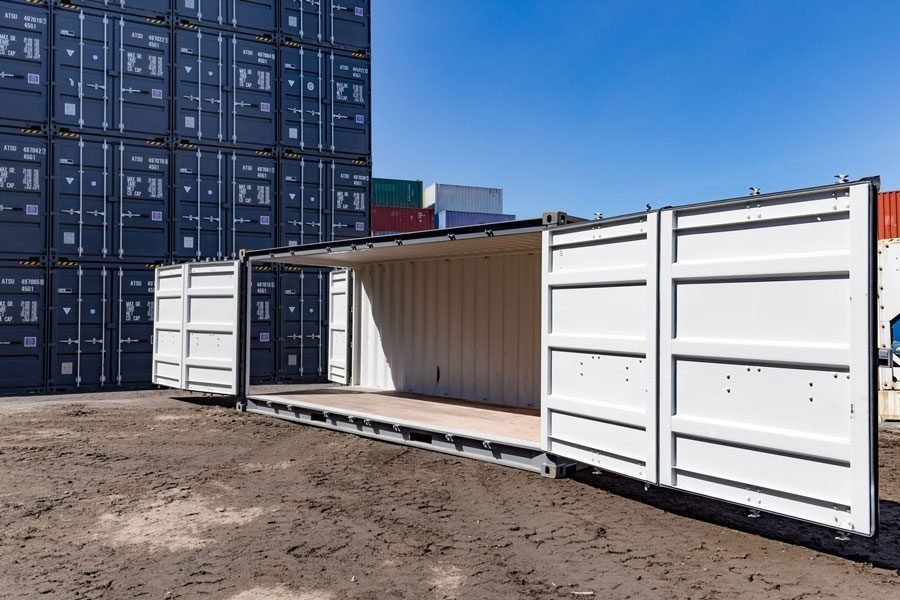 20ft-open-shipping-container-montreal.jpg PRAWIE NOWY 20-STOPOWY KONTEJNER Z OTWARTĄ BOKĄ - obrazek 5