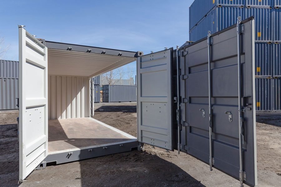 20ft-open-side-shipping-container-montreal.jpg PRAWIE NOWY 20-STOPOWY KONTEJNER Z OTWARTĄ BOKĄ - obrazek 7