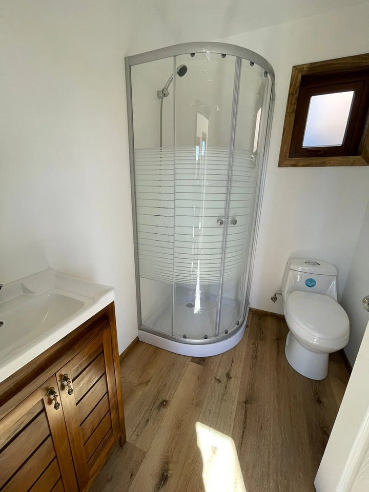 rn-image_picker_lib_temp_70c77f79-d169-4f6c-bd3a-1bfa31c6de93.jpg DOM MODUŁOWY LEYTON 10X3,0MT 1 SYPIALNIA - obrazek 2