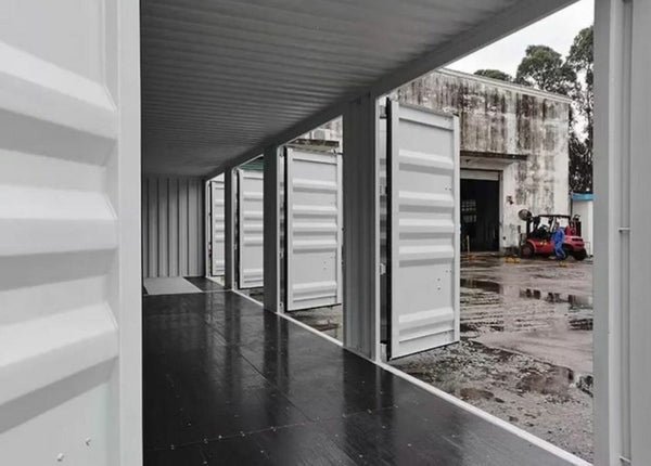 store-01GY8JMD40HFKQ6X9S2299AJJT_assets_1685565894995-20230530_020112_1.jpg 40-STOPOWY KONTEJNER MORSKI HC 12M BIAŁY Z OTWARCEM BOCZNYM - obrazek 3